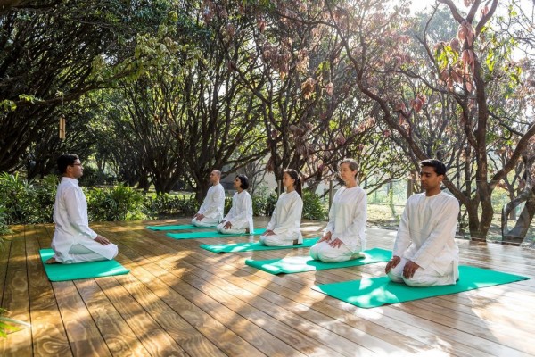 SỰ TĨNH LẶNG HIẾM CÓ Ở YOGA ẤN ĐỘ1