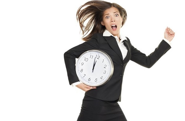 Sự chậm trễ của bạn làm ảnh hưởng đến hiệu quả làm việc của mọi người xung quanh.