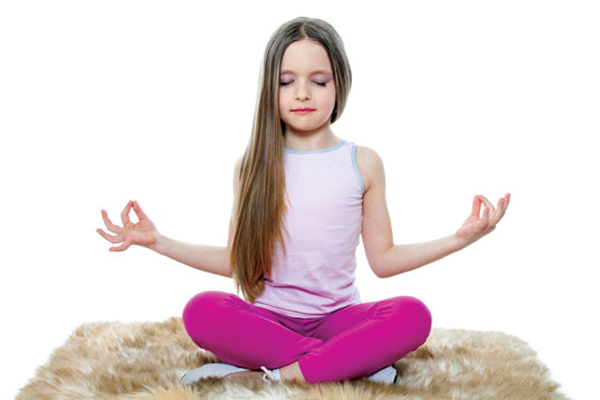 17.trong Yoga đừng nhầm tưởng trẻ em là người lớn1