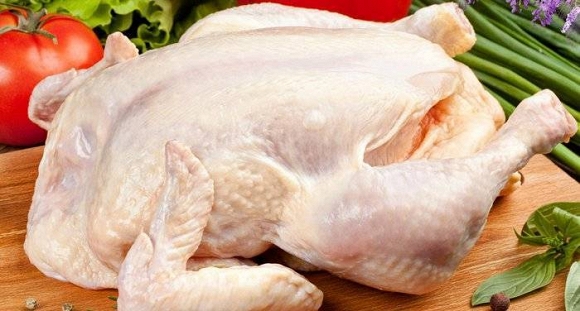 8.Ăn 4 phần này của gà cũng giống như ăn thạch tín, một số người còn ăn mỗi ngày1
