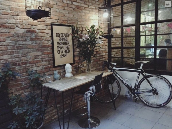 11.List quán café đẹp, ít người biết ở đường Tô Hiến Thành