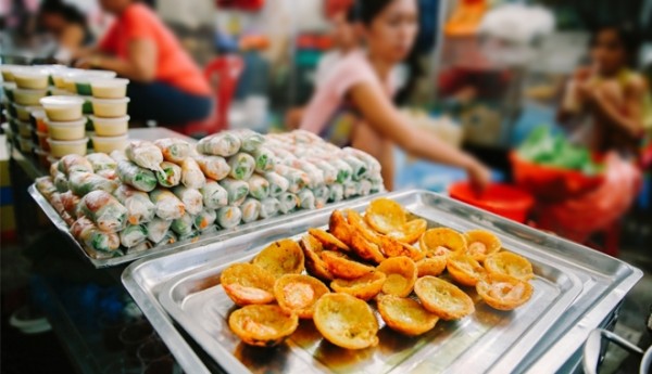 13.Ăn vặt Sài Gòn với giá cực kỳ “sinh viên”