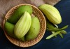 Ăn xoài xanh có khiến cho da bị mụn?