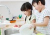Bố mẹ đang tước đi kỹ năng sống độc lập của con vì những điều này