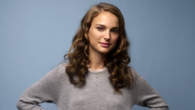 Natalie Portman ăn thuần chay từ năm 2011 sau khi đọc xong một cuốn sách lên án việc giết mổ động vật. Tuy nhiên, trong thời gian mang bầu, Natalie vẫn ăn thịt cùng bơ sữa để có đủ dinh dưỡng cho thai nhi.