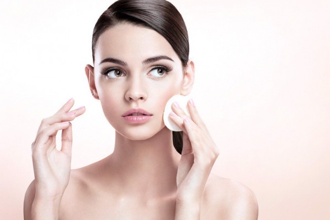 bí quyết đánh bay mụn mùa hè3