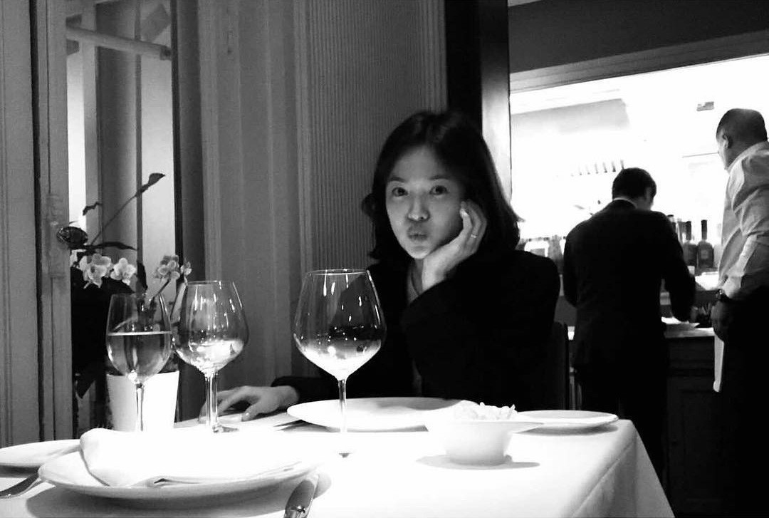 20.Song Hye Kyo khai tử ảnh cưới, toàn bộ dấu vết về chồng trên Instagram9