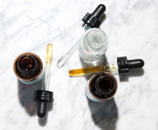 Giải mã những ẩn số về hạn sử dụng mỹ phẩm tránh làm hại làn da