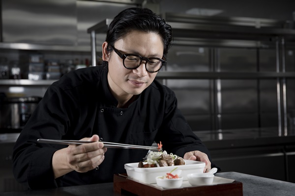 Chef Luke Nguyen