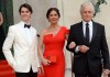 Catherine Zeta Jones quyến rũ dự sự kiện cùng chồng con