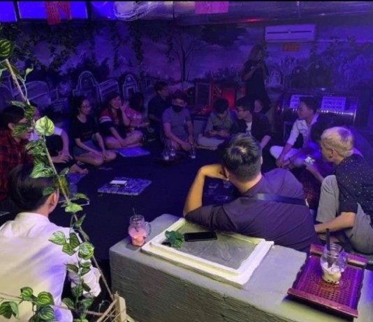 Trà sữa ‘âm phủ’ ở Sài Gòn dành cho người gan dạ