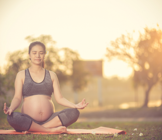 Vì sao phụ nữ mang thai nên tập Yoga?
