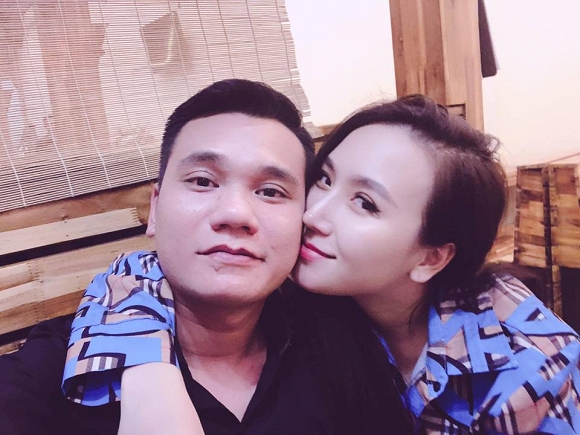 35.Nhan sắc ngày càng khác lạ của vợ ca sĩ Khắc Việt