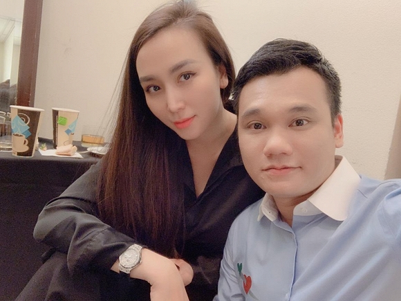 35.Nhan sắc ngày càng khác lạ của vợ ca sĩ Khắc Việt3