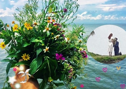 Lộ kết phim ‘Về nhà đi con’, Vũ cầu hôn Thư bằng bó hoa dại