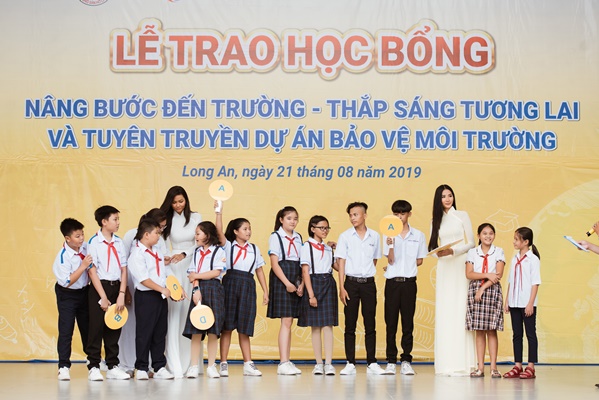 A Hau Hoang Thuy (12)