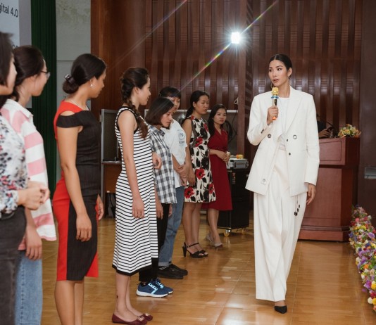 Á hậu Hoàng Thùy truyền cảm hứng sống tích cực đến giới trẻ