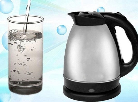 Nước đun sôi để nguội sau 16 tiếng hết hạn là sai! Đây mới là cách uống nước an toàn và tốt nhất