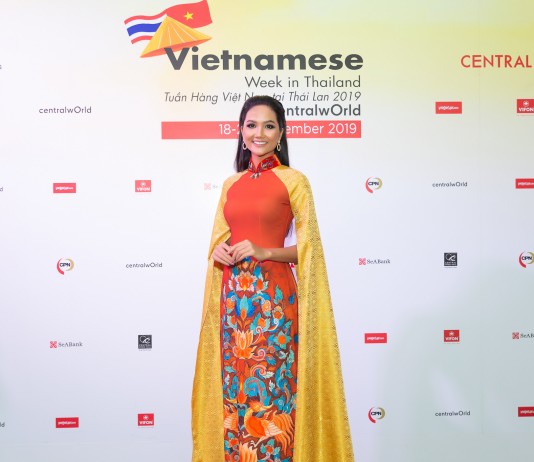 H’Hen Niê quảng bá văn hóa ẩm thực Việt Nam tại Thái Lan