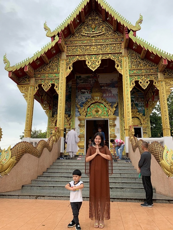 Ngọc Lan và con trai Louis 'đánh lẻ' du lịch Thái Lan3