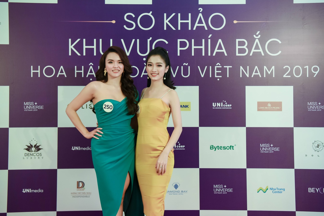 Thi sinh Hoa hau Hoan vu Viet Nam 2019 chup hinh o Backdrop (93)