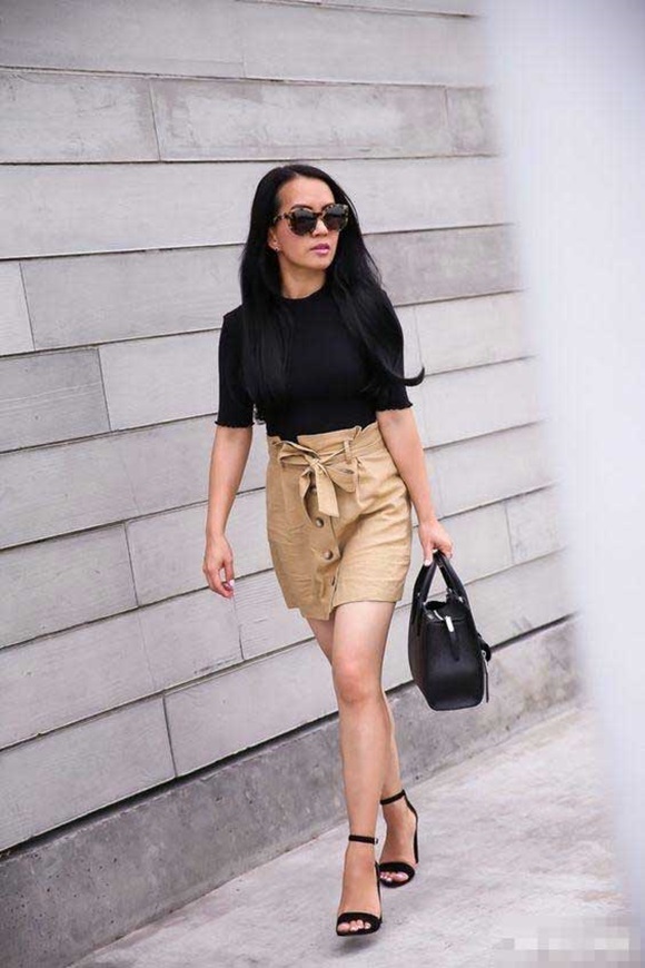 Các fashionista lăng xê màu camel triệt để vào ngày thu đông