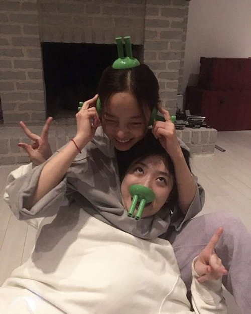 17. Chặng đường tương đồng của Sulli và Goo Hara3