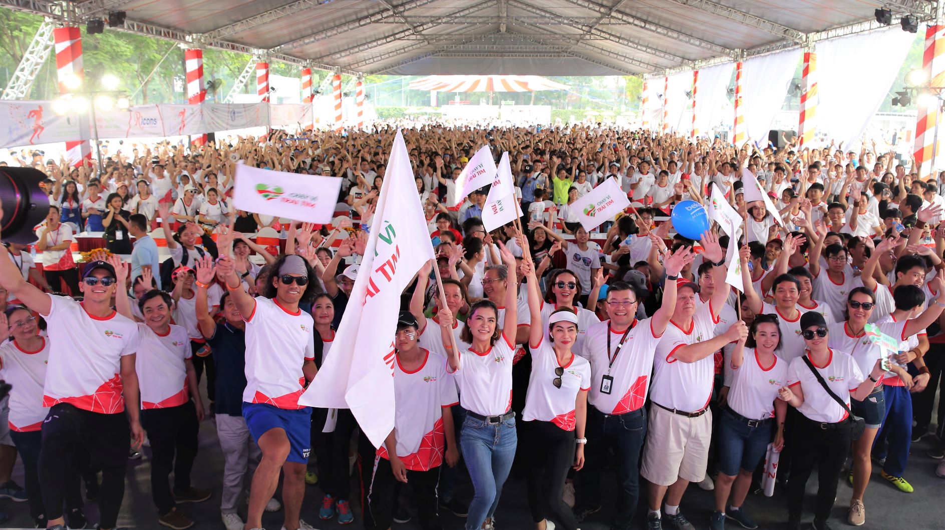 Gần 15.000 người đã tham gia 'Chạy Vì Trái Tim 2019' tại Celadon City (quận Tân Phú, TP.HCM)