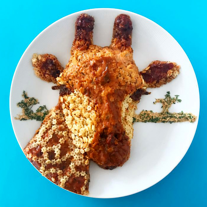 Nghệ thuật tạo hình đĩa thức ăn hình con vật