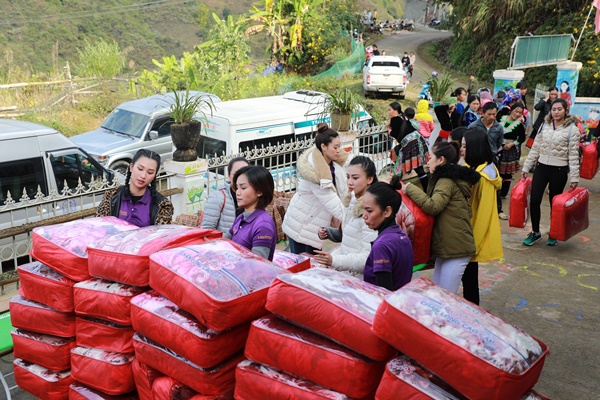 Thu thien Lai Chau_Hoa hau Hoan vu Viet Nam_Photo Quy Coc Tu (66)