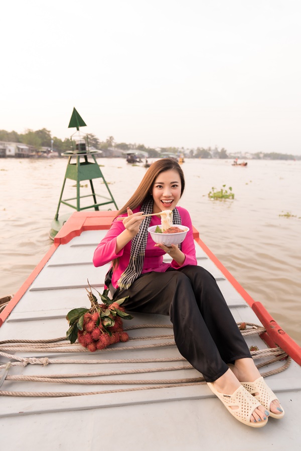 A hau Kim Duyen_Cho Noi Cai Rang_Hoa Hau Hoan Vu Viet Nam 2019 (7)