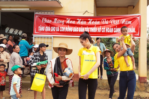 Hoat dong thien nguyen tai Bao Loc_Hoa Hau Hoan vu Viet Nam 2019 (61)