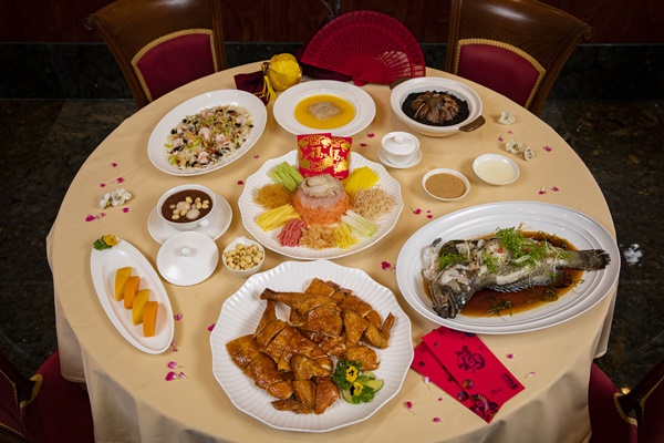 The eight-course banquet