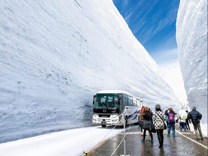 4. Cung đường tuyết 'mái nhà Nhật Bản'