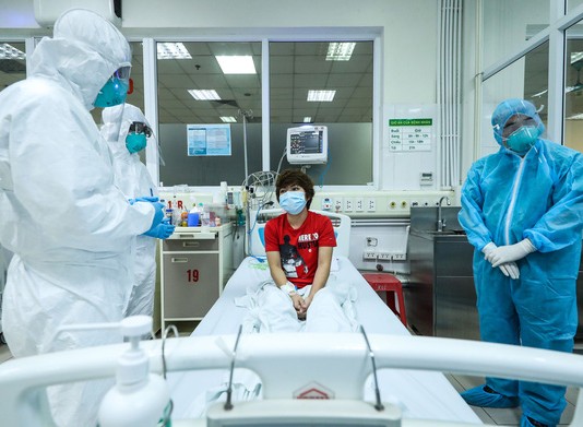 Bệnh nhân xét nghiệm nhiều nhất Việt Nam khỏi bệnh, hôm nay 0 ca mới