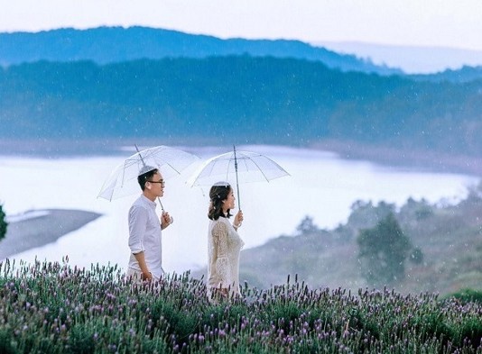 Tháng 7 đi du lịch ở đâu vừa vui, vừa đẹp, vừa tiết kiệm nhất?