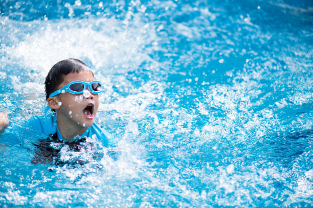 happy-asian-kid-with-swim-goggles-swimming-pool53476-1547-1598250320246582753182-1598252230201-1598252230510142637526