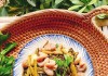 Tràng heo xào rau móp chua