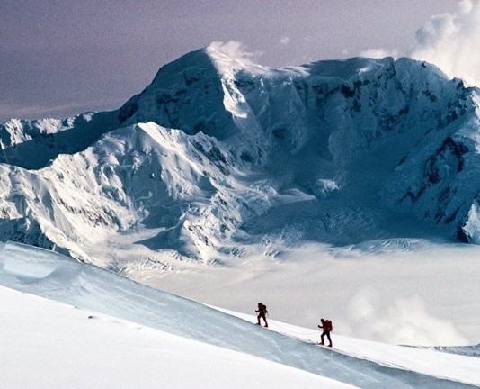 Những đỉnh núi đẹp nhất: Không chỉ có Everest mới đáng chinh phục