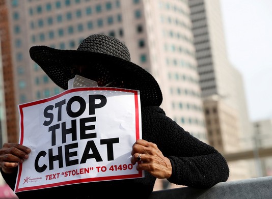 Kiểm lại phiếu bầu tổng thống Mỹ: Mỗi bang mỗi cách