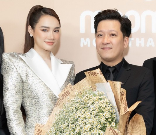 Trường Giang bất ngờ xuất hiện đến chúc mừng bà xã Nhã Phương