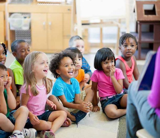 Sai lầm của cha mẹ trong việc dạy ngoại ngữ cho con