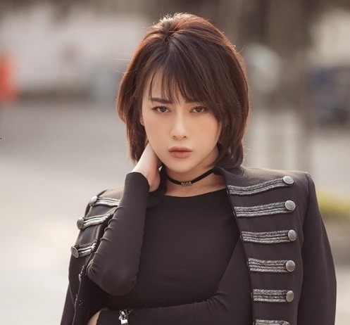 Sao Việt phối đồ xuống phố mùa đông