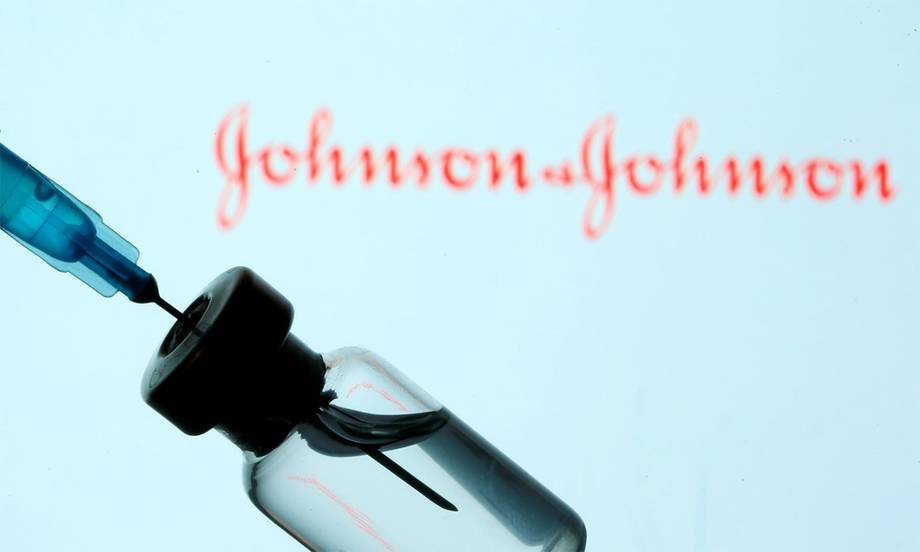 556318717303a-vaccine-Covid-19-8168-6501-1614469700_r_460x0