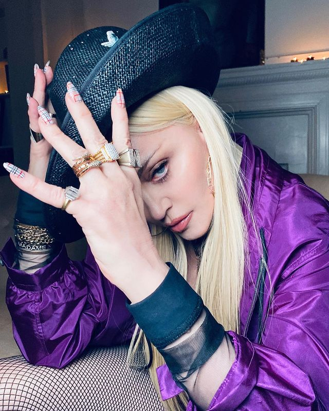 madonna8-1618456058