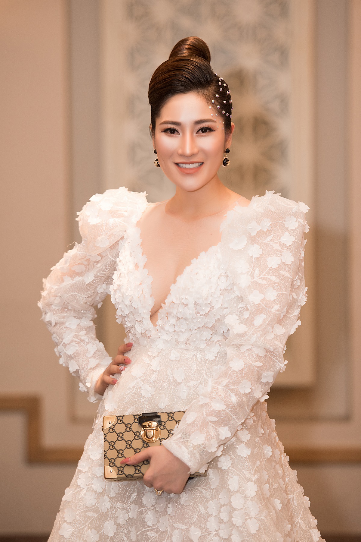 Ca sĩ Thu Trang Bolero – Tổng đạo diễn