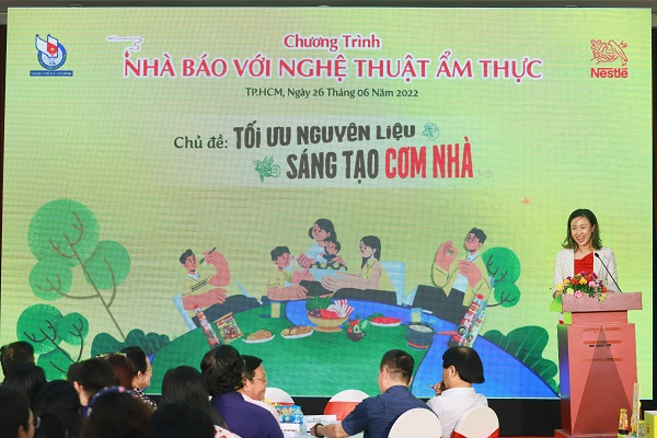 Đại diện công ty Nestlé Việt Nam chia sẻ trước khi bắt đầu cuộc thi.