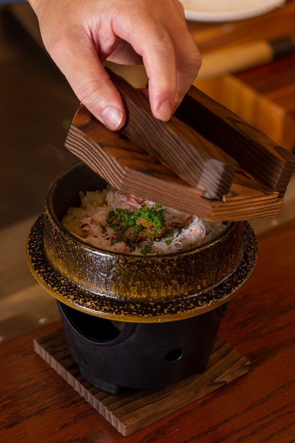 hairy crab pot rice - prawn ramen (1)