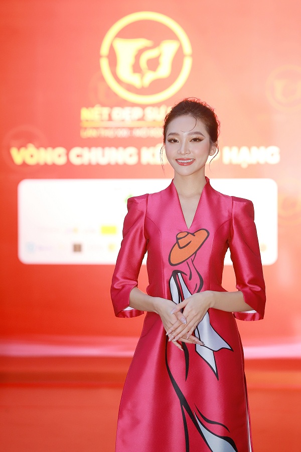 Hoa hậu Kim Ngân (4)
