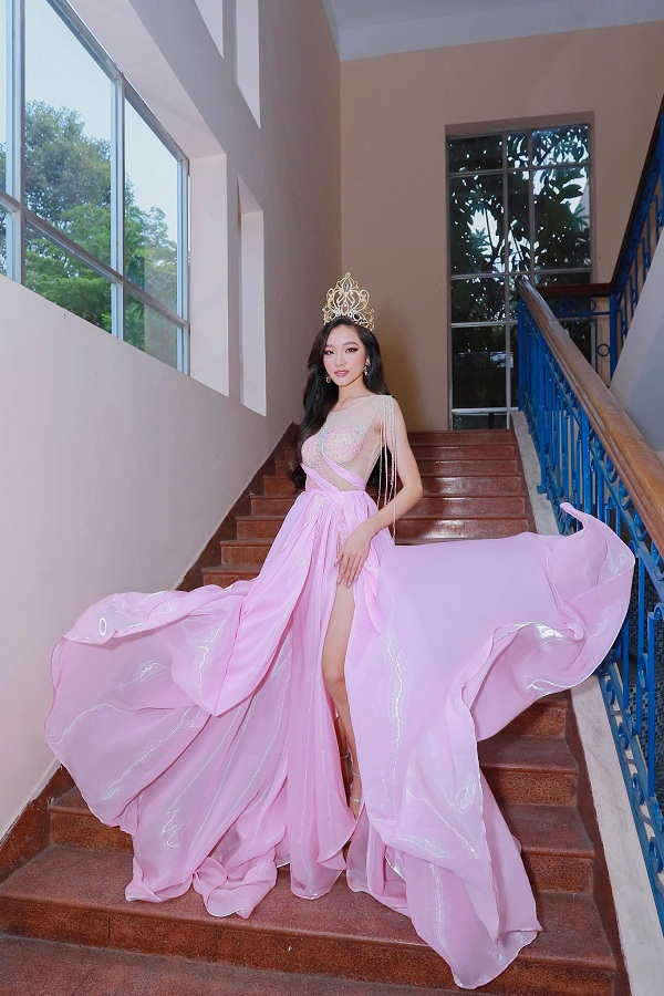 Hoa hậu Kim Ngân (7)